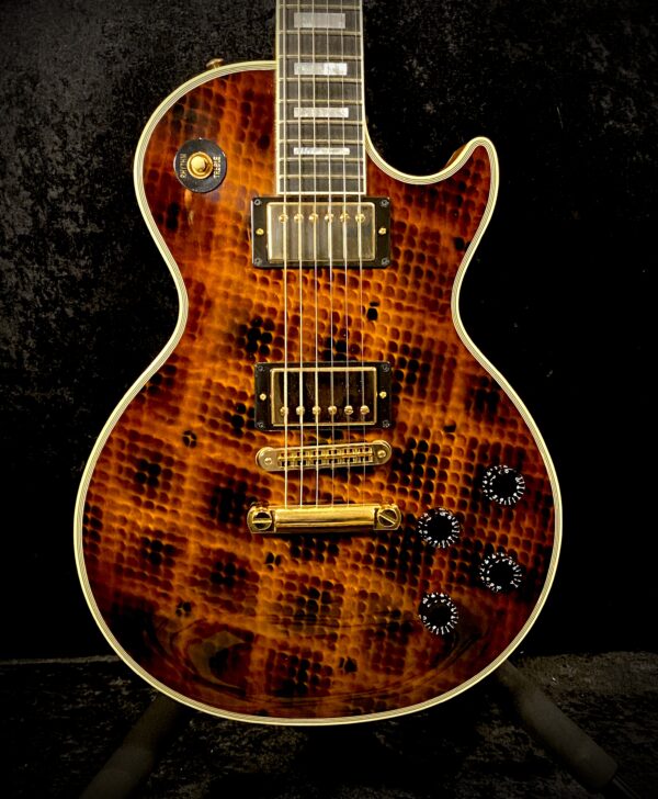 Gibson Les Paul Custom Limited Rattler Burst 2017